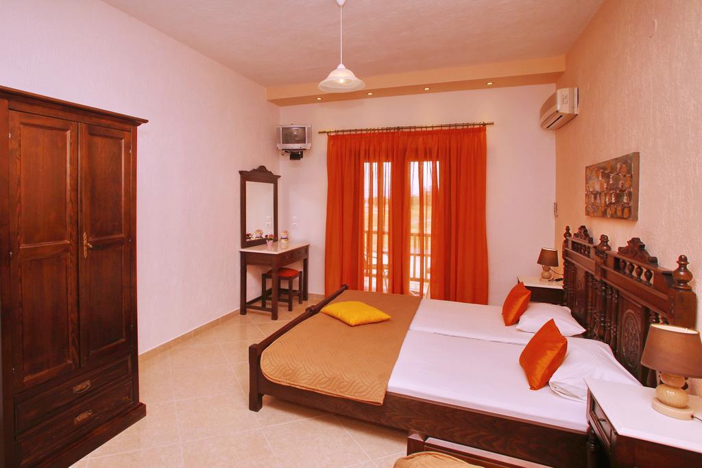 Maria Studios *