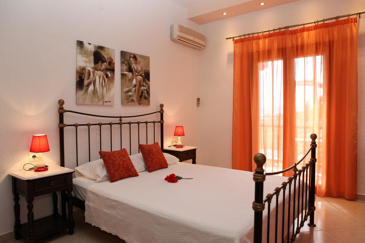 Maria Studios Apartment